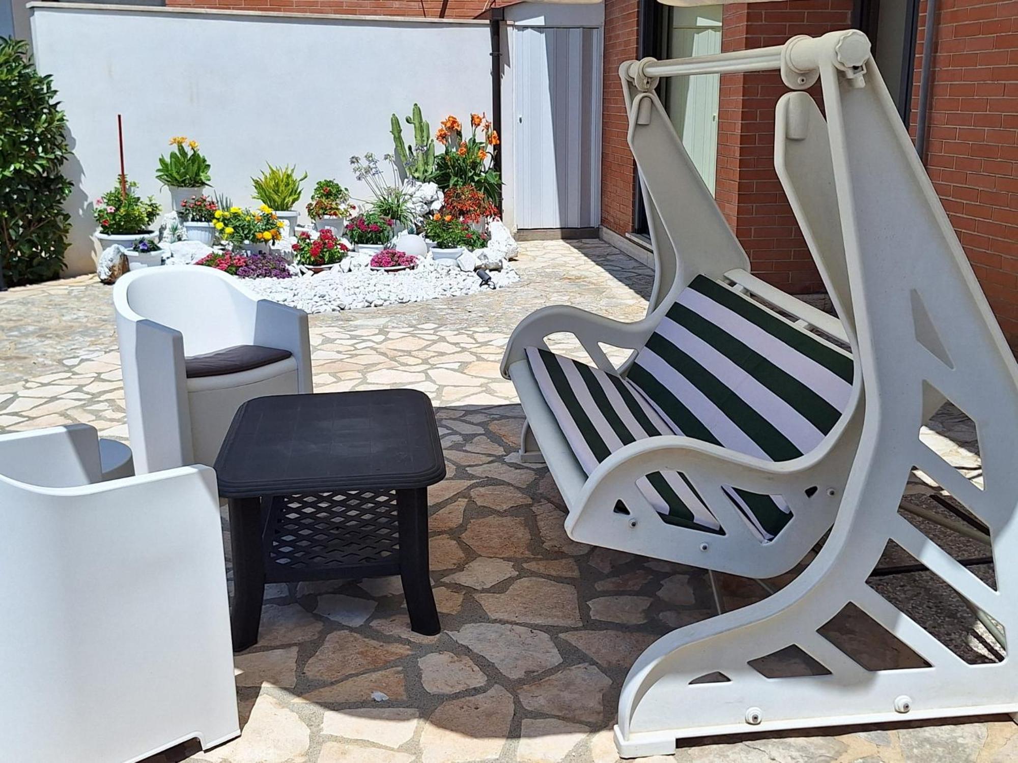 Green House Terracina Exterior photo